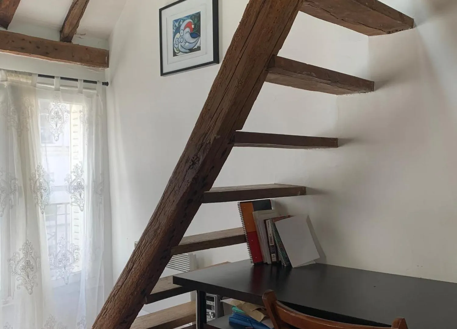 Cozy Mezzanine In The Heart Of